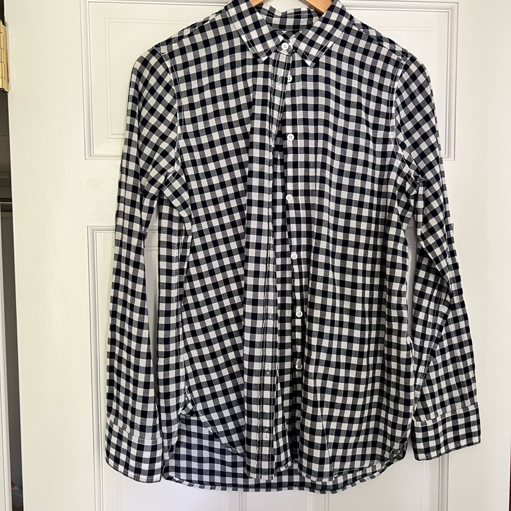 Summer button down classic
